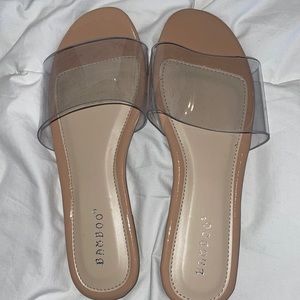 NIB Bamboo Clear Slides, Size 7.5